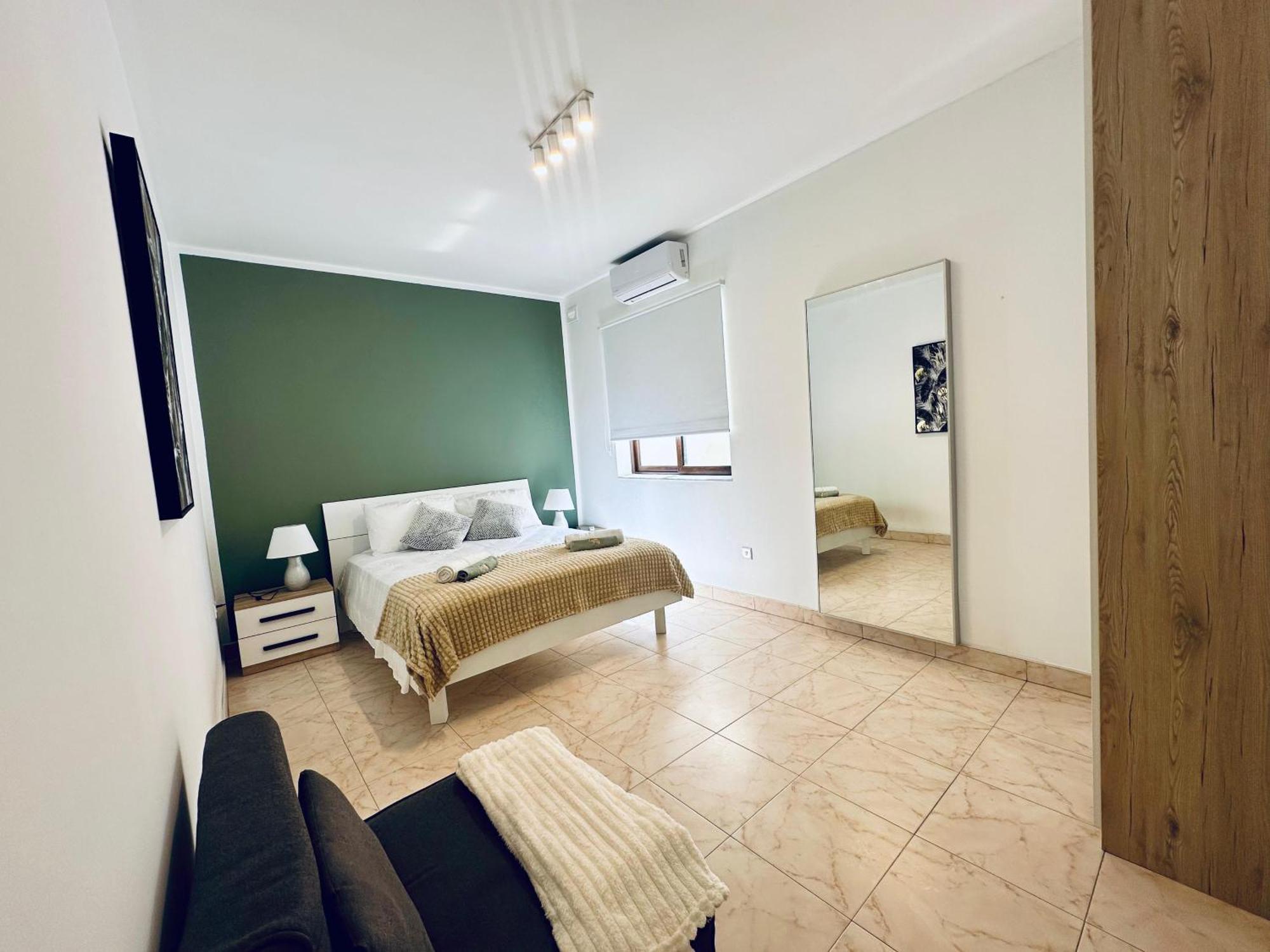 Apartment New, Modern And Spacious 4br In