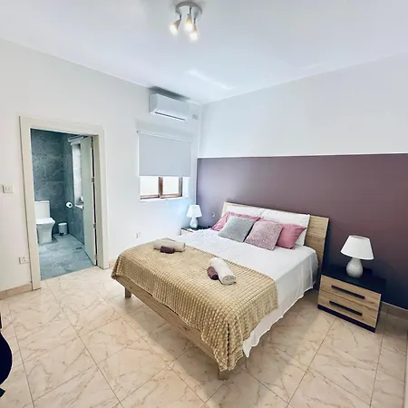 New, Modern And Spacious 4Br Apartment In Mellieħa Buitenkant foto