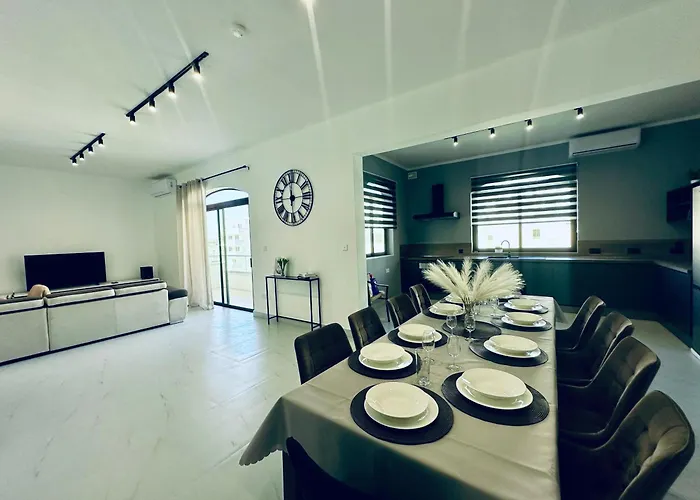New, Modern And Spacious 4Br Apartment In Mellieha